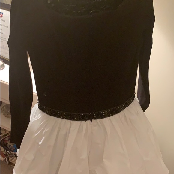 Sherri hill black/ivory dress:)) - Picture 3 of 5